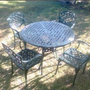 Set Metal Wolf Chateau Redondo 1mt  | 1 Mesa + 4 Sillones