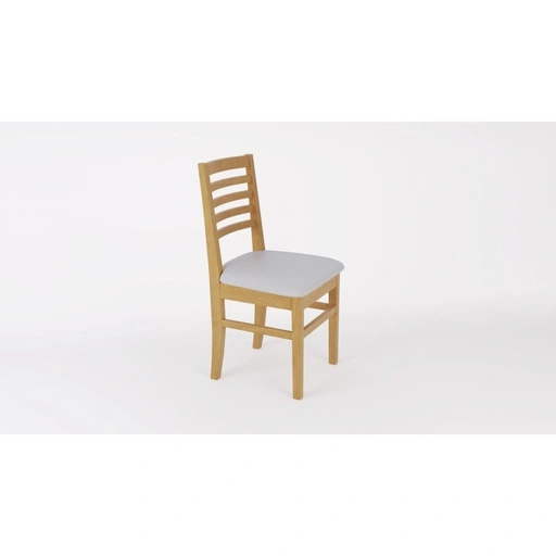 Silla de madera con asiento gris y respaldo en listones